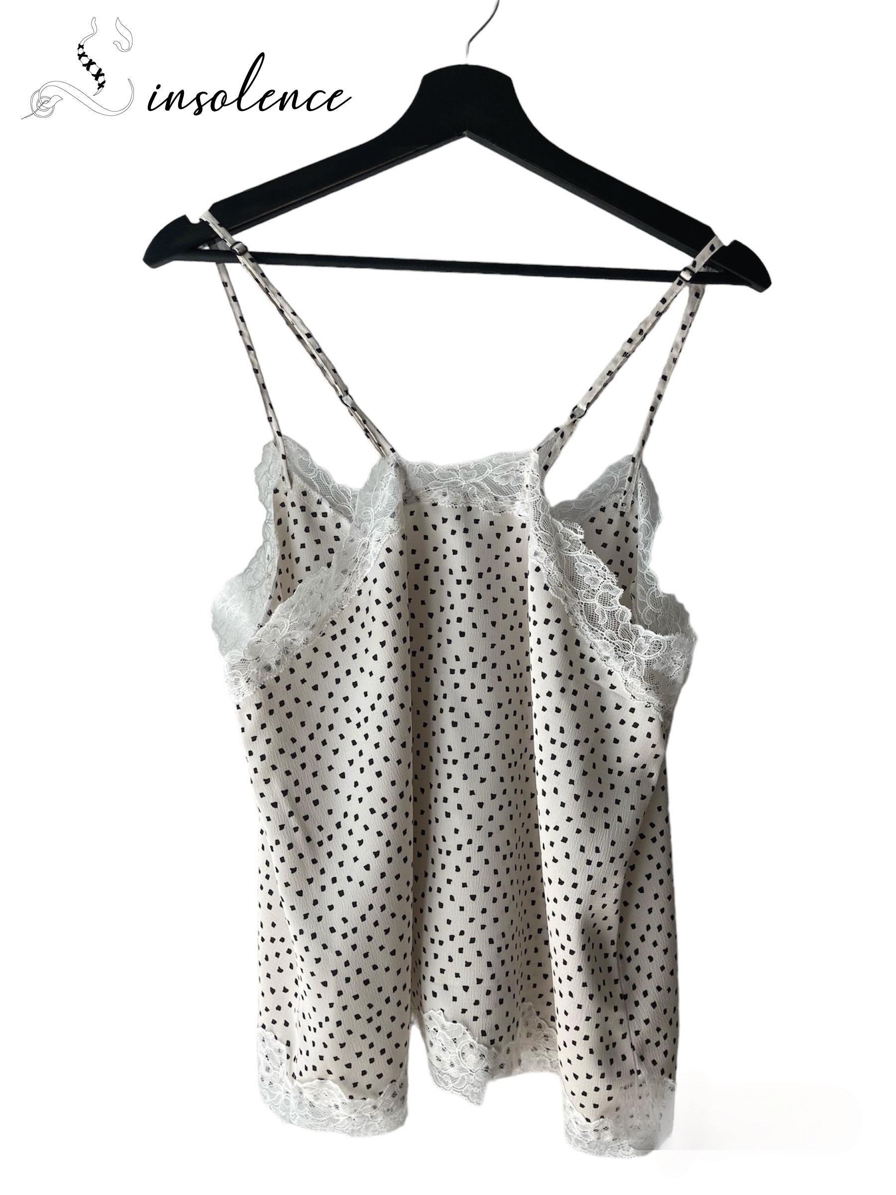 Sewing pattern Top Caraco in satin - 10